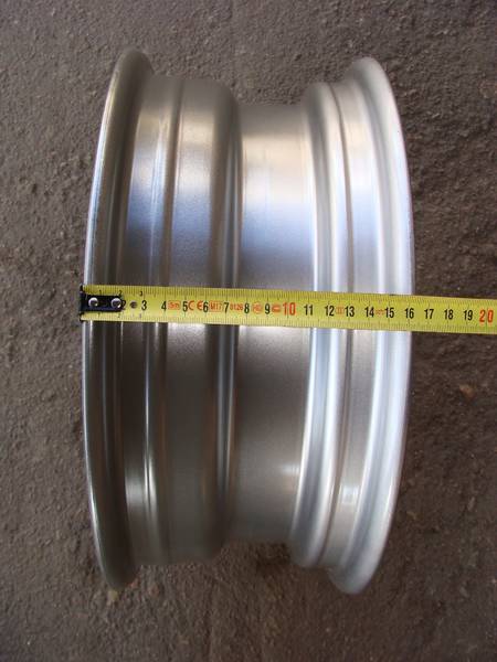 Диск колесный R14х5.5 4х100 DIA 54,1 ET46 (серебро) Hyundai Accent, Toyota Corolla, Carina II, Yaris, Kia Rio - фото №3