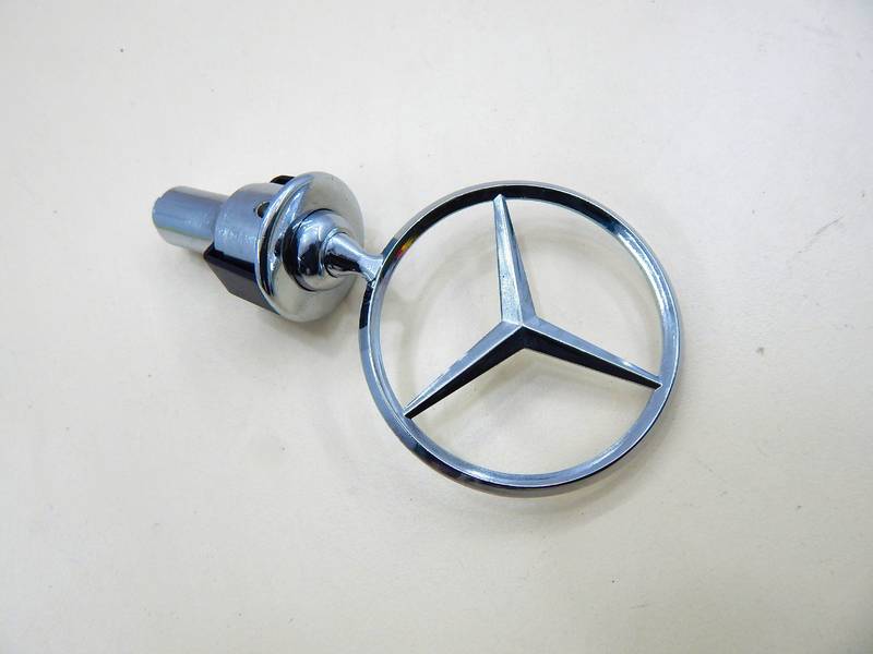 Эмблема на капот MERCEDES 123, 124, 126 Антивандальная ХРОМ МЕТАЛ НА КАПОТ тяжелая 176.03 - фото №3