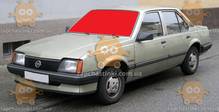 Стекло лобовое Opel Ascona C полоса 1981-88г. (пр-во SAFE GLASS Украина) ГС 101095 (предоплата 200 грн)