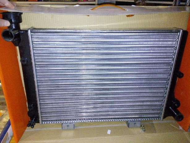 Радиатор основной ВАЗ 2101_2106 алюм. пр-во ДК - фото