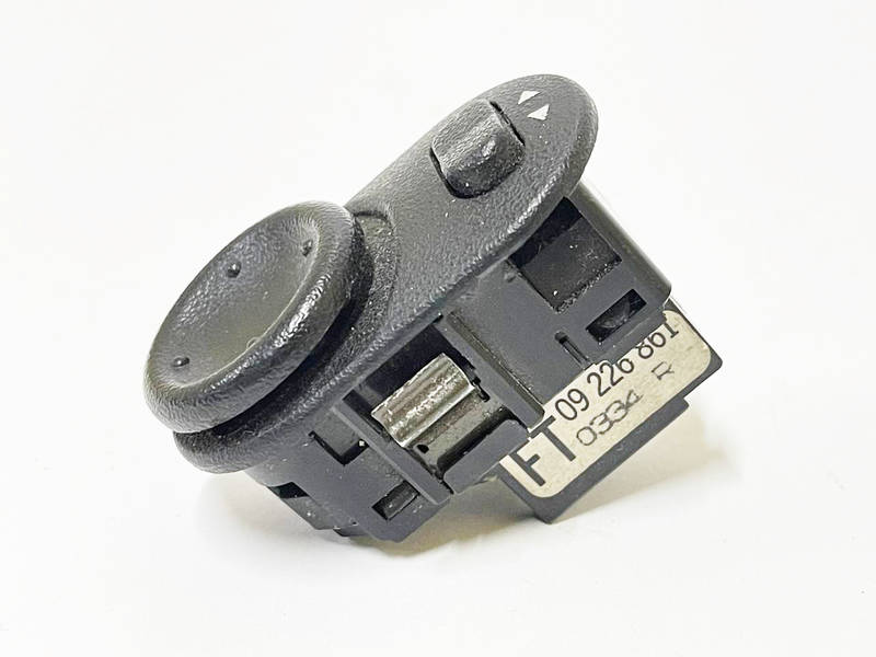 Кнопка регулирования зеркал OPEL VECTRA B, ASTRA G, ZAFIRA A (1995-2002г) БУ ОЕМ 09226861 (GM) ВС - фото
