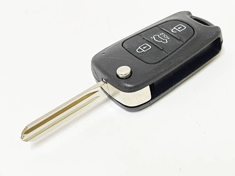 Корпус ключа дистанционного управления SPORTAGE, CEED, HYUNDAI i10, i20, i30, ix35 замками (Завод) ВС4 - фото